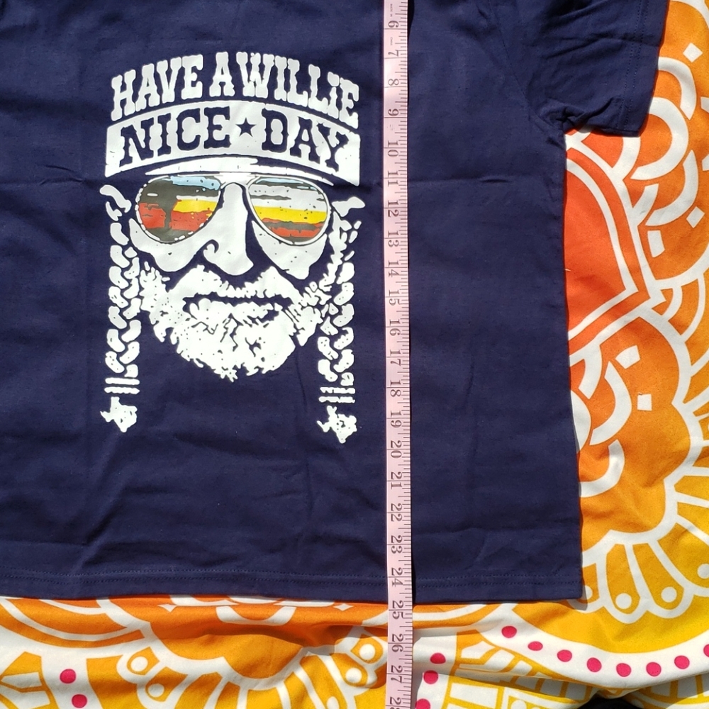 Brand new Willie Nelson tshirt - Picture 7 of 7